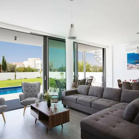 Cyprus In The Sun Nissi Pearl Villas 2