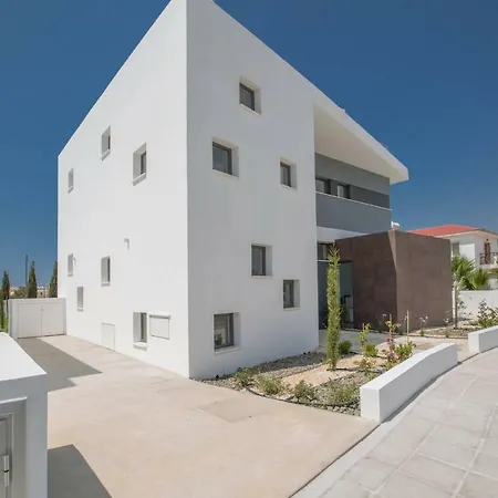 Cyprus In The Sun Nissi Pearl Villas 2 Ayía Nápa